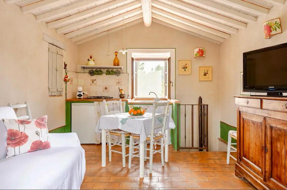 Agriturismo La Cervaiola Piccola Dimora Di Campagna Porano Exterior foto